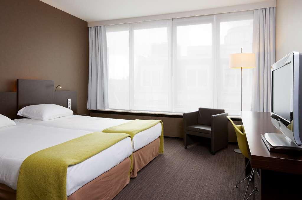 Nh Amsterdam Caransa Hotel Room photo